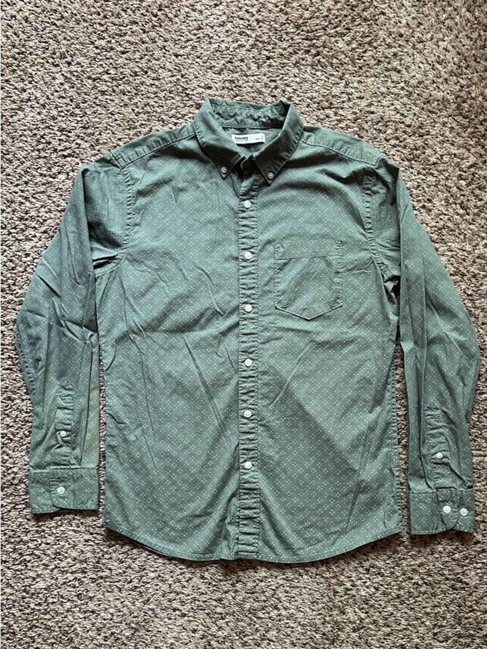 Sonoma Men's Green Button-Down Shirt with Subtle Dot Pattern